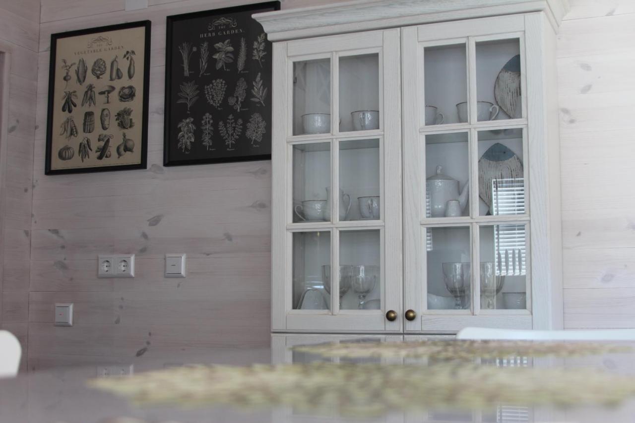 Heritage House Nida With 2 Bedrooms & Free Parking 外观 照片